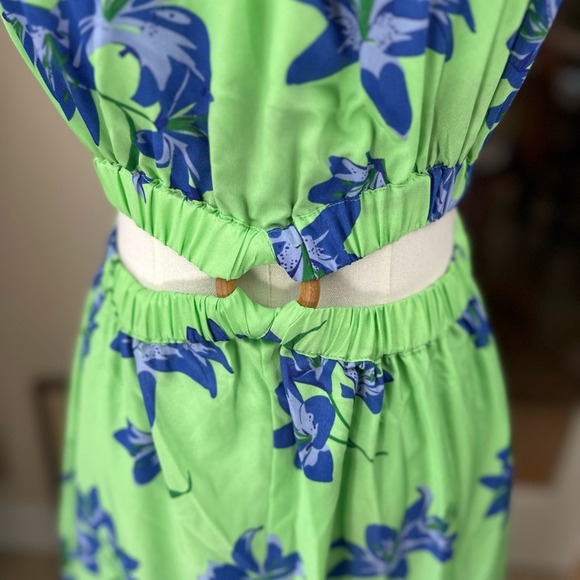 Likely NWT SZ O Karrica Green and Blue Floral  midi/ maxi Dress‎ - Picture 6 of 16